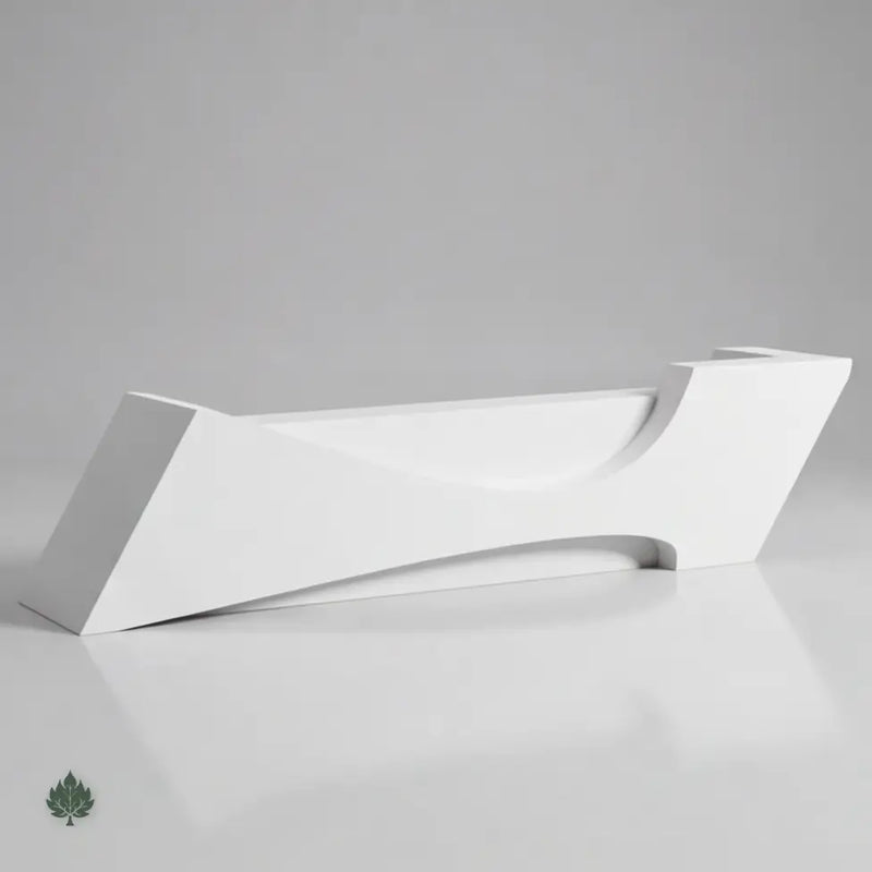 Lyssandra · Front Reception Desk