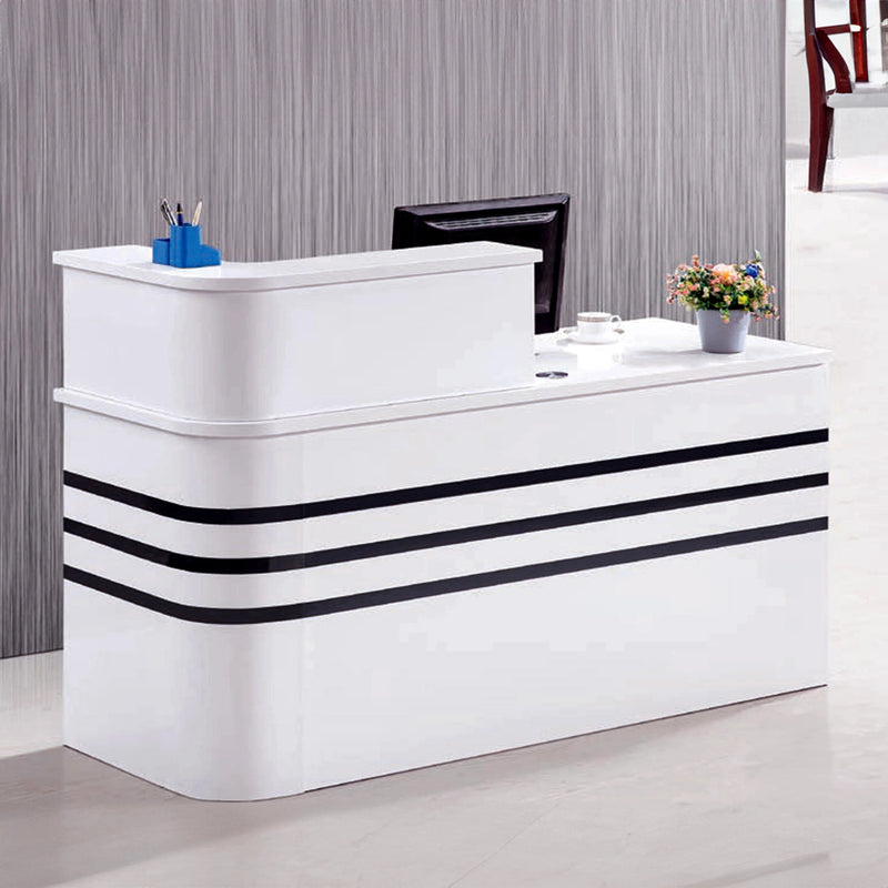 Adren · Front Reception Desk