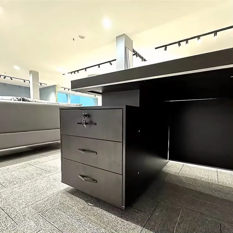 Benet ยท Modern L-Shaped Executive Desk