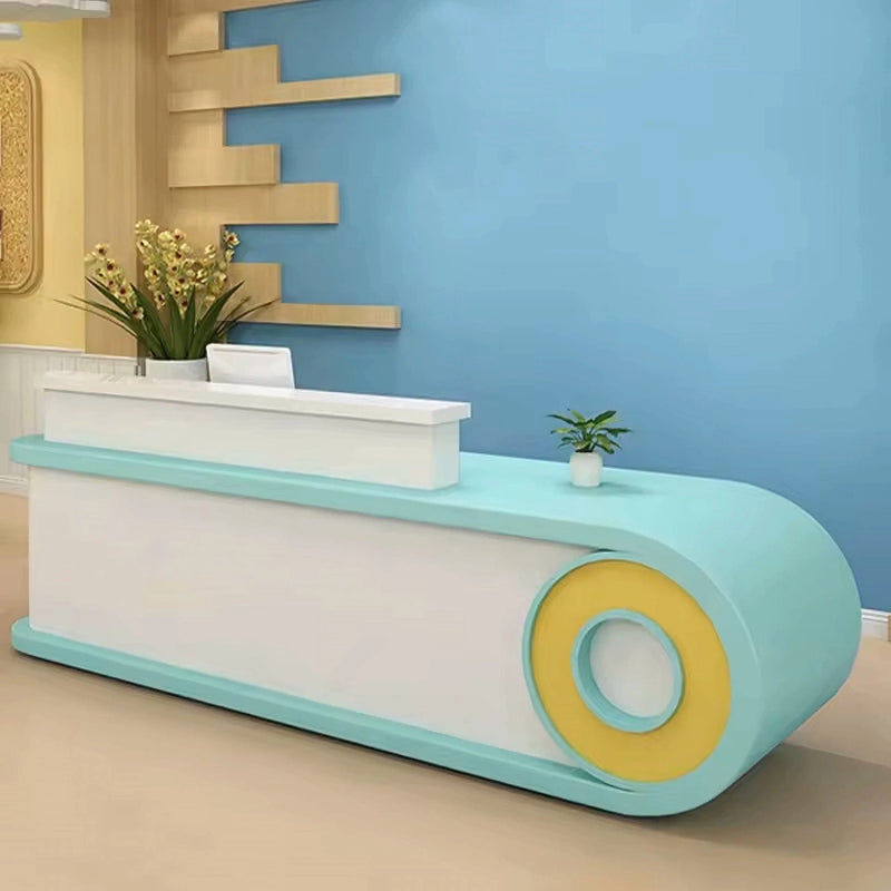 Cassian ยท Front Reception Desk