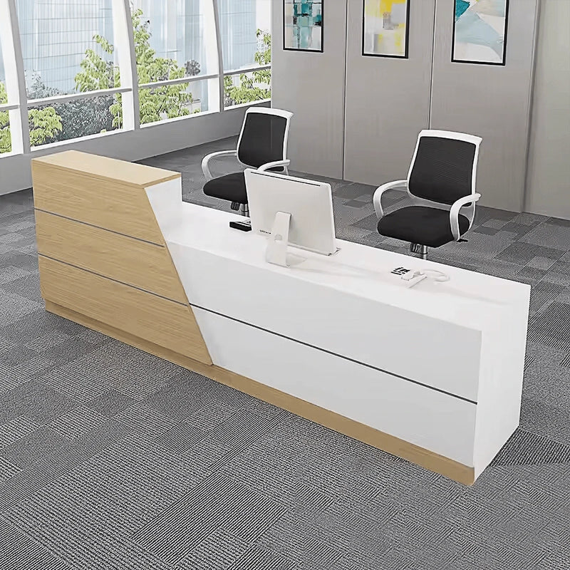 Celandra ยท Front Reception Desk