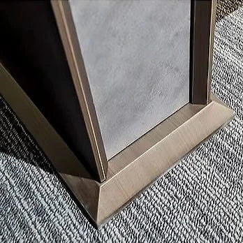 Escritorio ejecutivo en forma de L de color marrón de 63 a 102