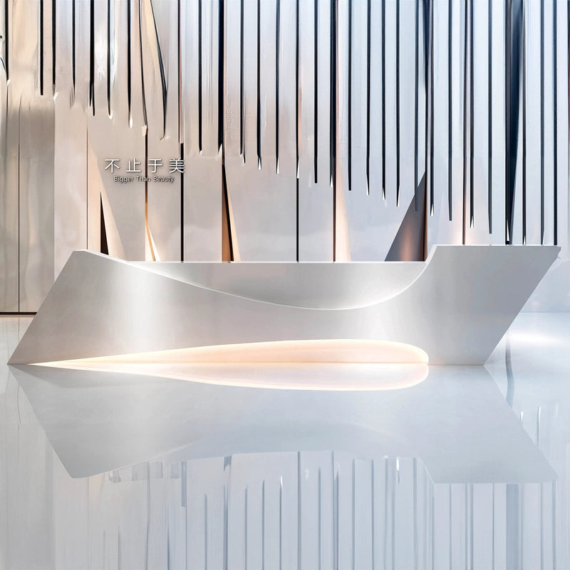 Lyssandra · Front Reception Desk