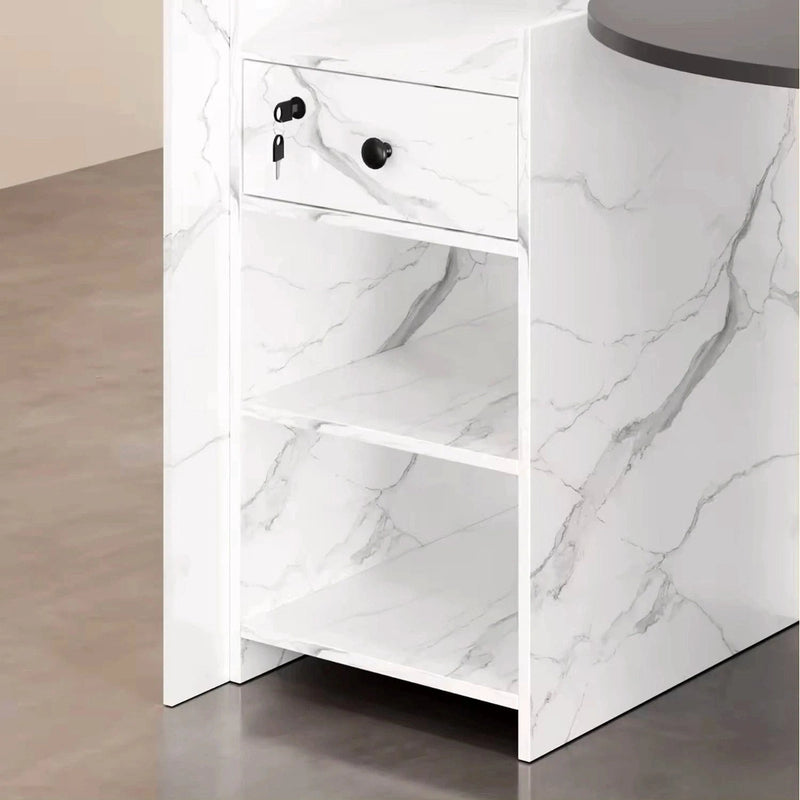 Natalia · Greeter Station