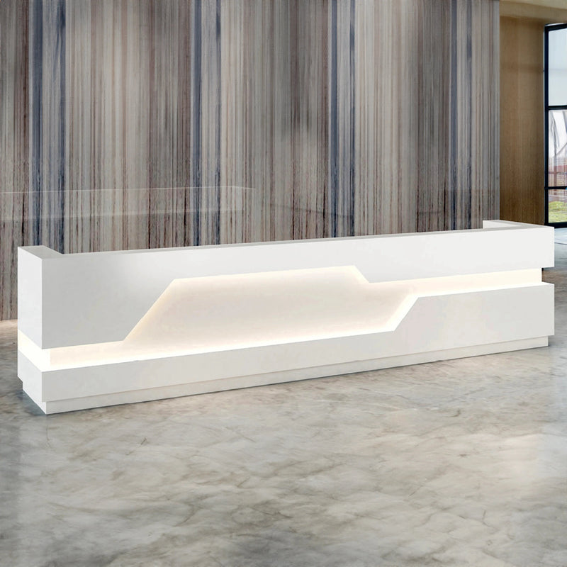 Raxen ยท Front Reception Desk