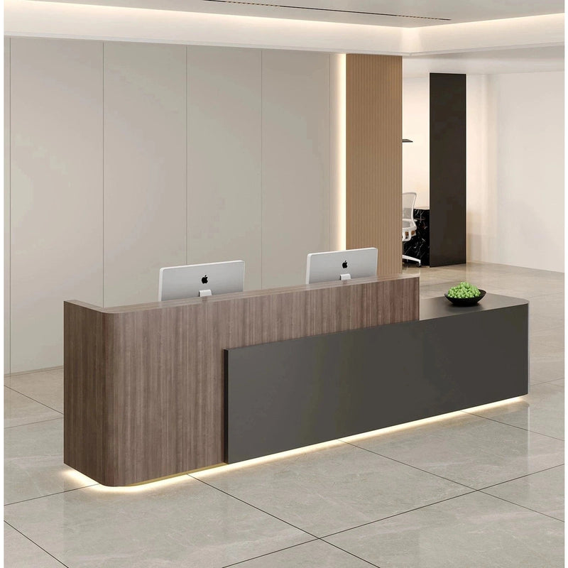 Regina ยท Front Lobby Desk