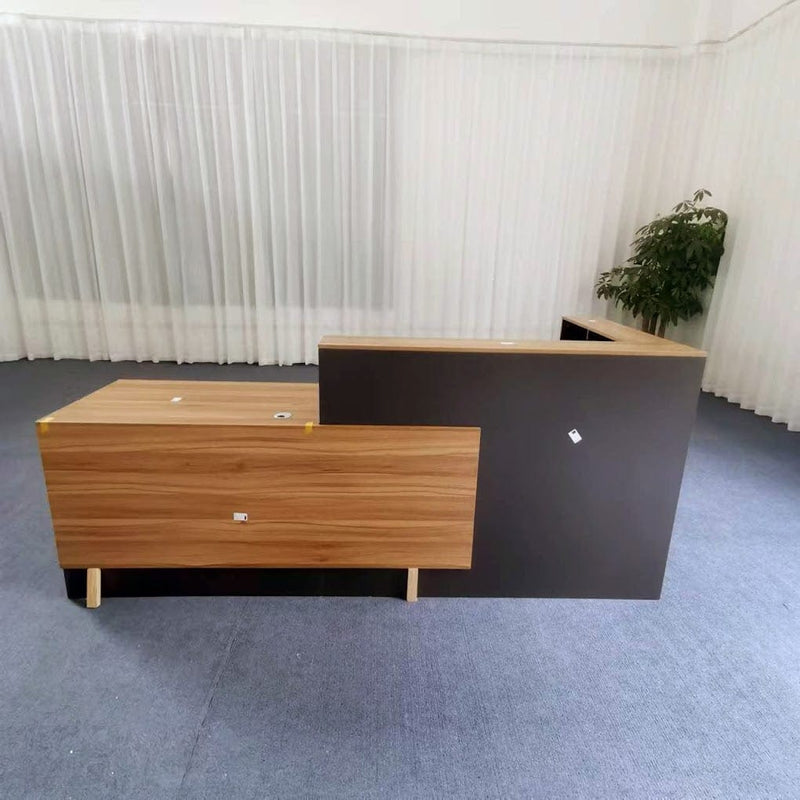 Ryvion ยท Front Lobby Desk