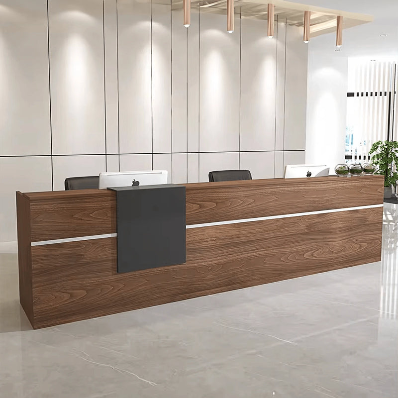 Vaelric · Front Reception Desk