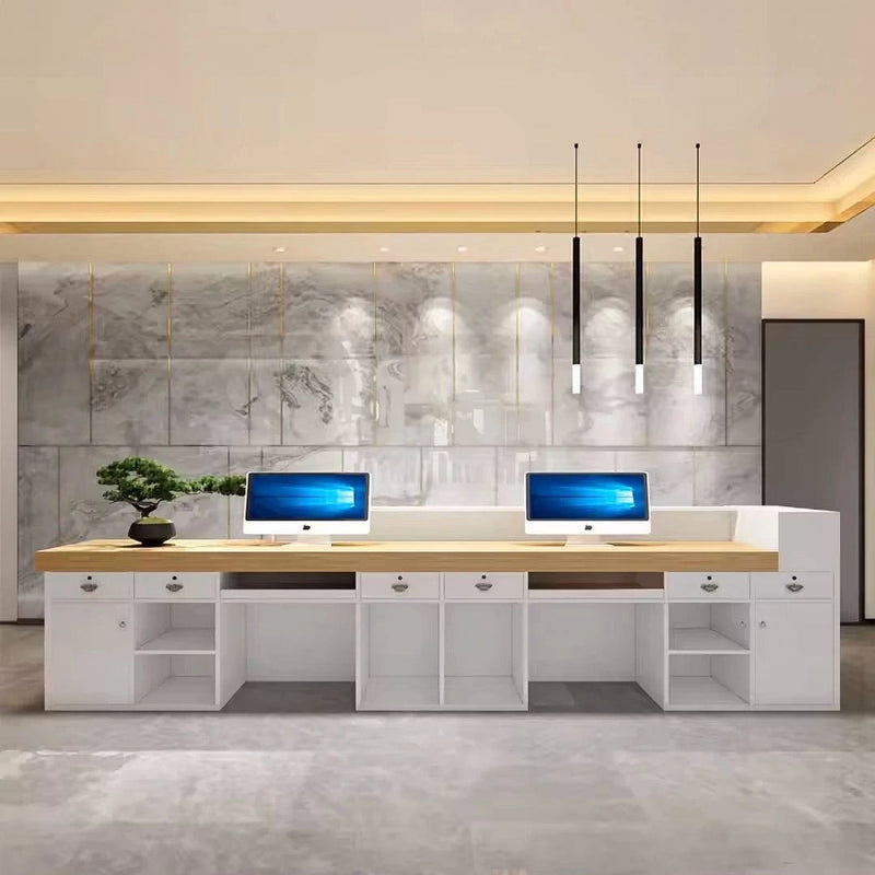 Valina ยท Front Reception Desk