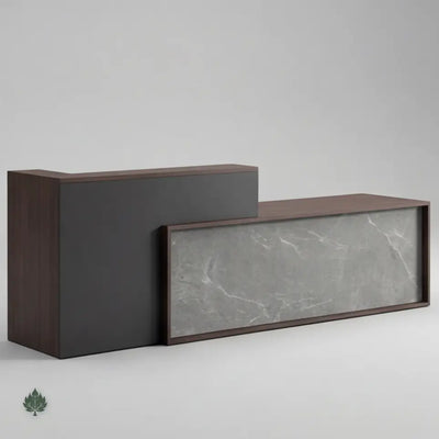 Vicente · Front Reception Desk