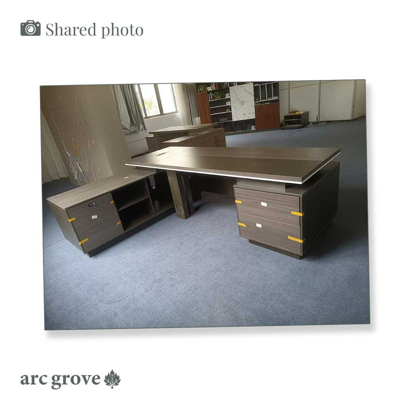 August · Modern Executive L-Shaped Desk