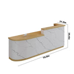 Beatriz · Front Reception Desk