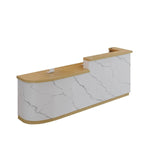 Beatriz · Front Reception Desk