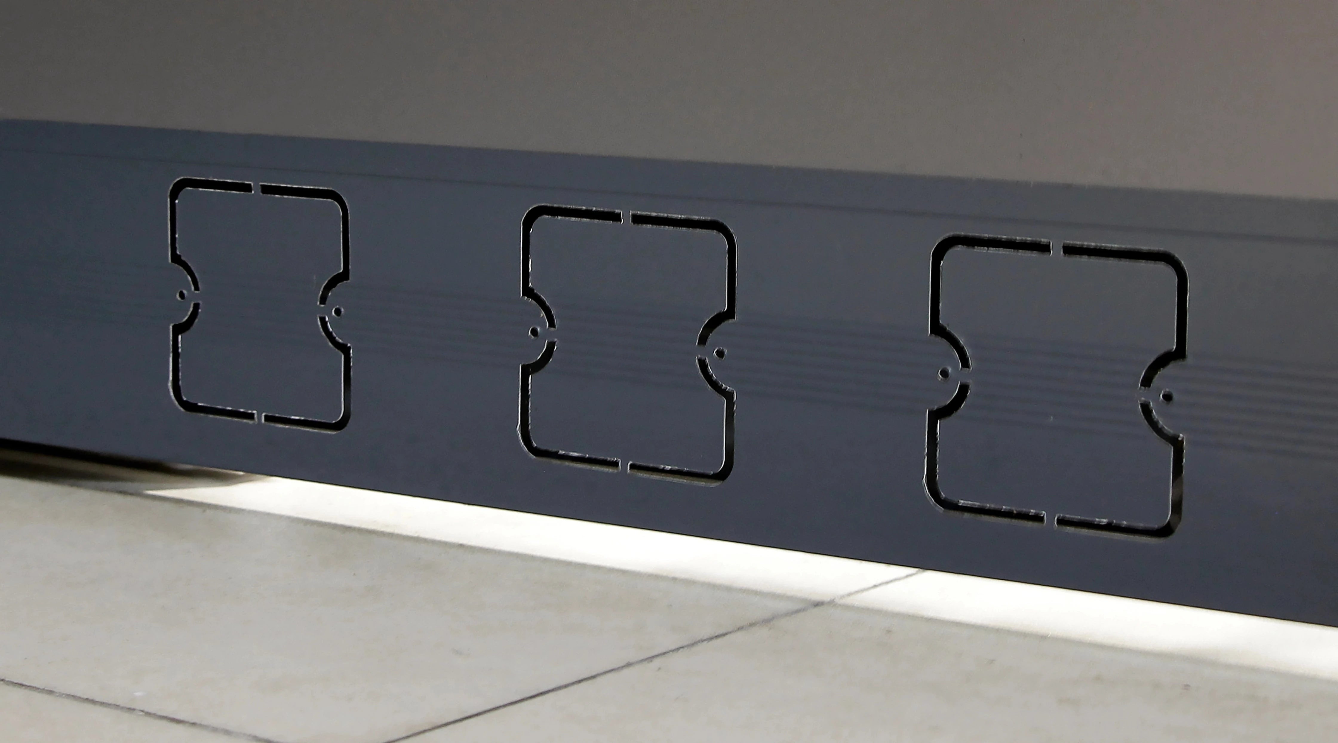Brynn · L-Shaped Cubicle Workstation