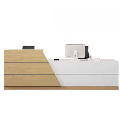 Celandra · Front Reception Desk