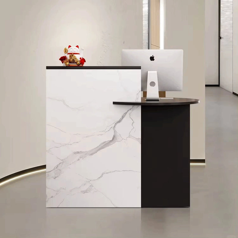Natalia · Greeter Station