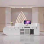 Odette · Front Reception Desk