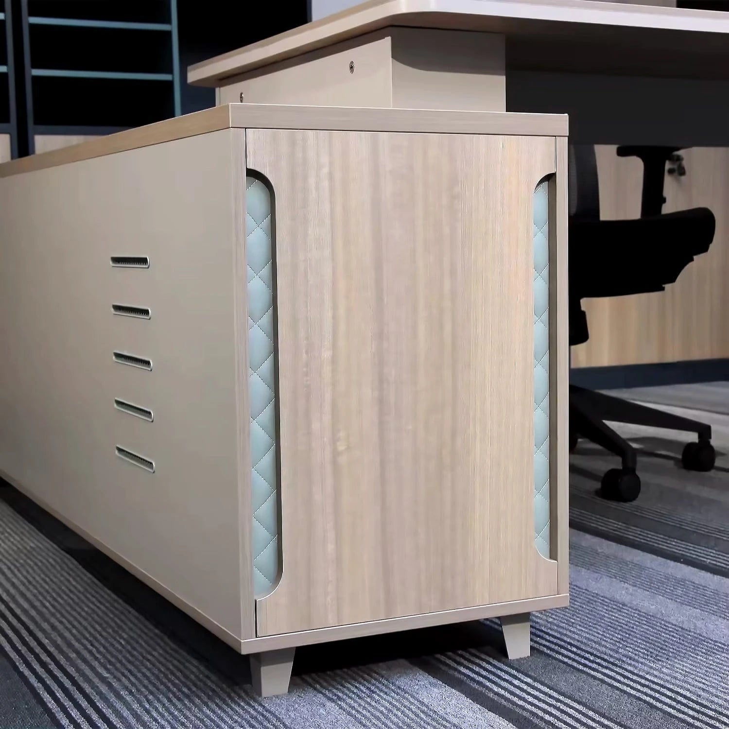 Spain · Modern L-Shaped Executive Desk