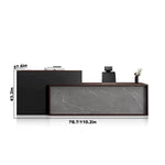 Vicente · Front Reception Desk