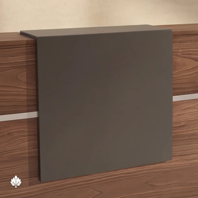 Ismere · Front Reception Desk